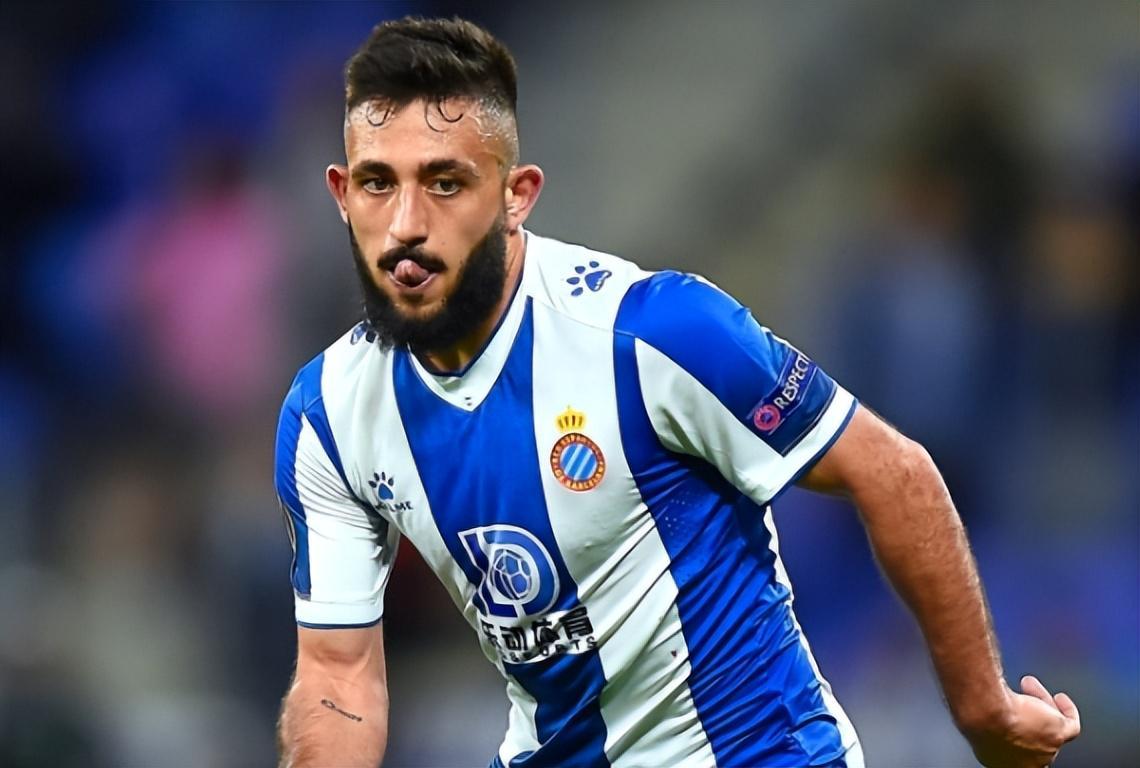 kaiyun官方-意外！不是奥斯卡也不是胡尔克，最有可能二进宫回上港的外援是他